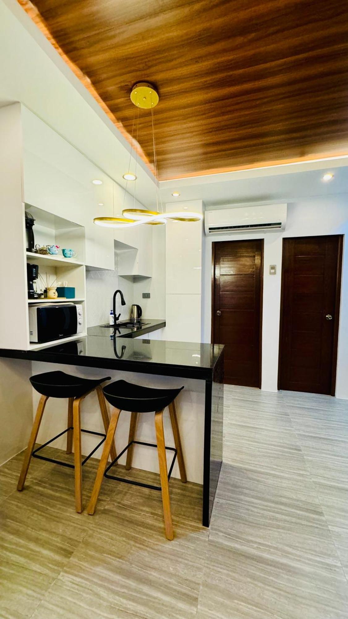 2 Bedroom Townhouse In Mabolo Malolos Bulacan Exterior photo